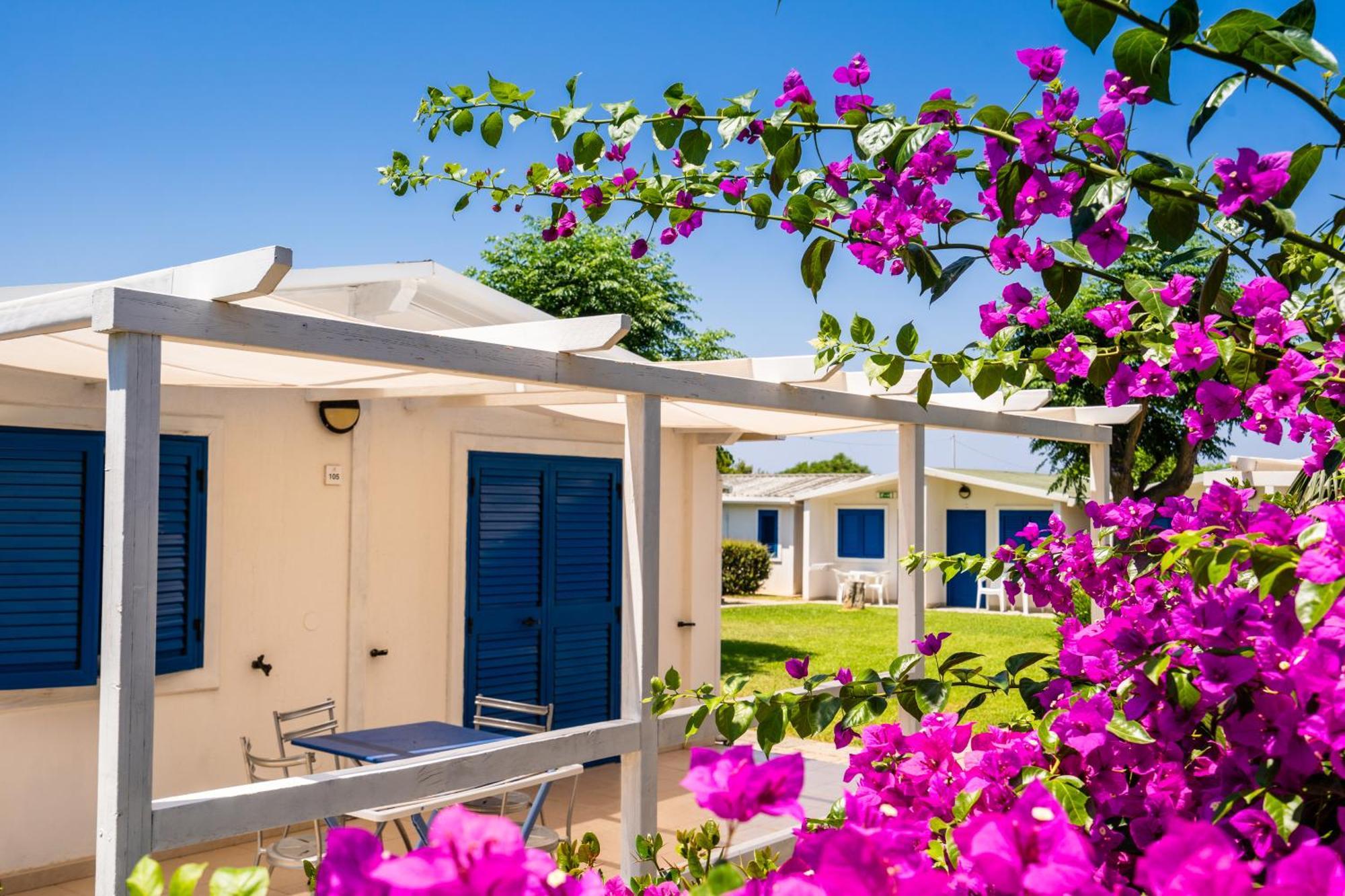 Le Dune Beach Club Μεσίνα Εξωτερικό φωτογραφία